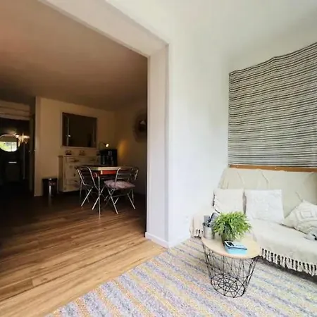 Cosy Avec Jardin Prive A 300 M De La Apartmán *